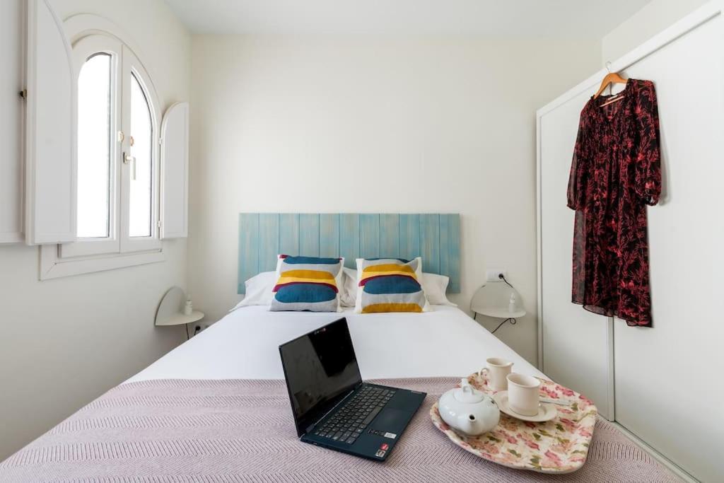 Apartamentos Rg, San Vicente 22 Sevilla Exteriör bild