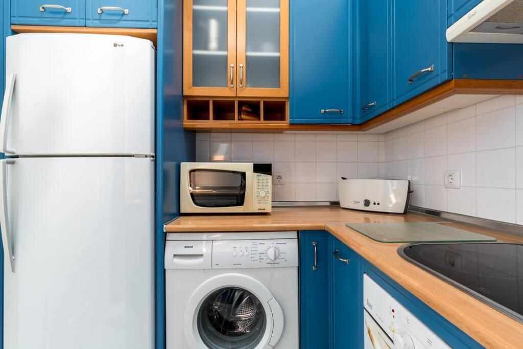 Apartamentos Rg, San Vicente 22 Sevilla Exteriör bild