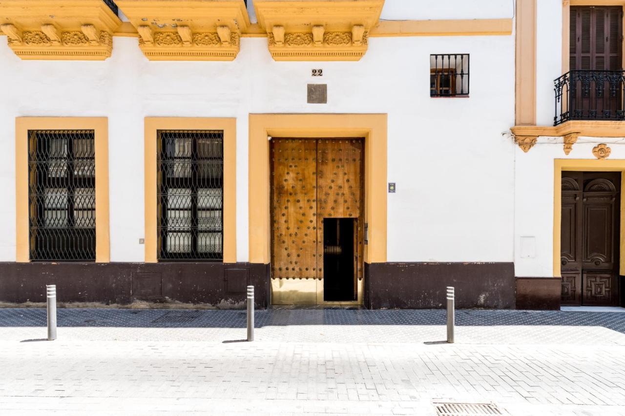 Apartamentos Rg, San Vicente 22 Sevilla Exteriör bild